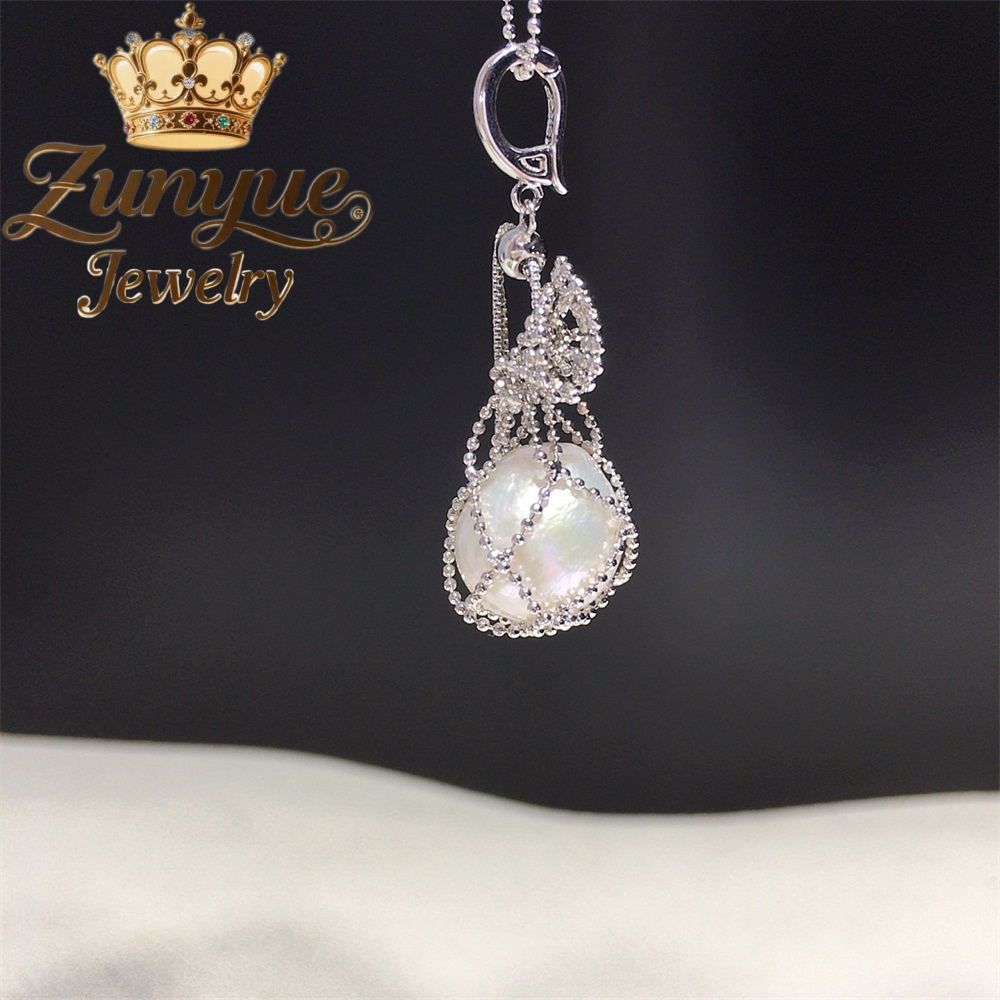 Baroque Freshwater Pearl Lucky - đánh giá và giá Luxury Bags To Sell